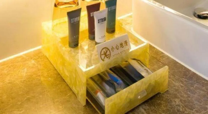 Northwest Petroleum Hotel