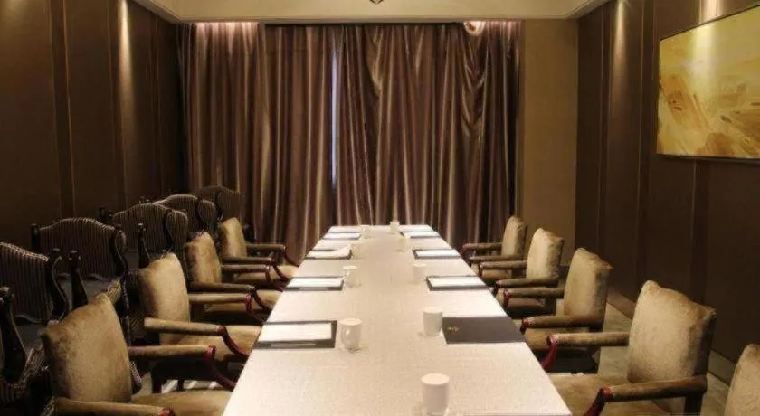 Northwest Petroleum Hotel