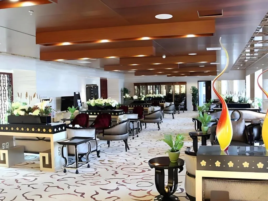 Northwest Petroleum Hotel