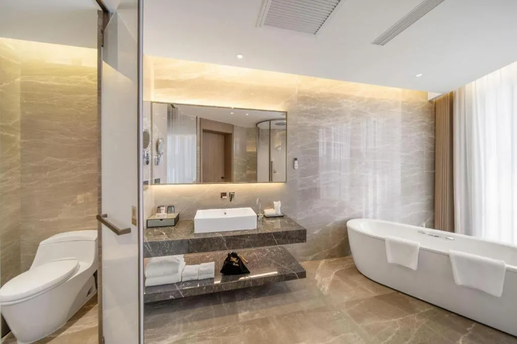 Northwest Petroleum Hotel