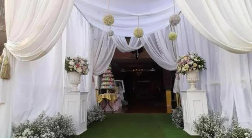 Le Parc Wangnang Hotel