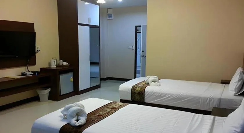 Bed in Le Parc Wangnang Hotel