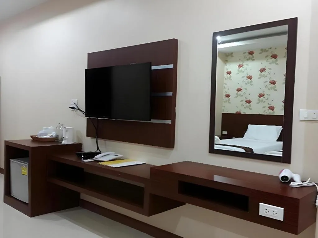 Le Parc Wangnang Hotel