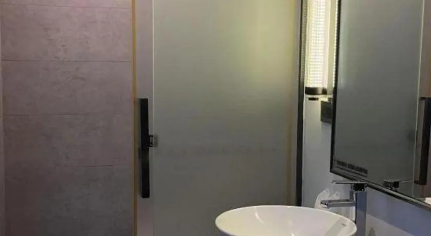 H Life Hotel Nanshan Branch