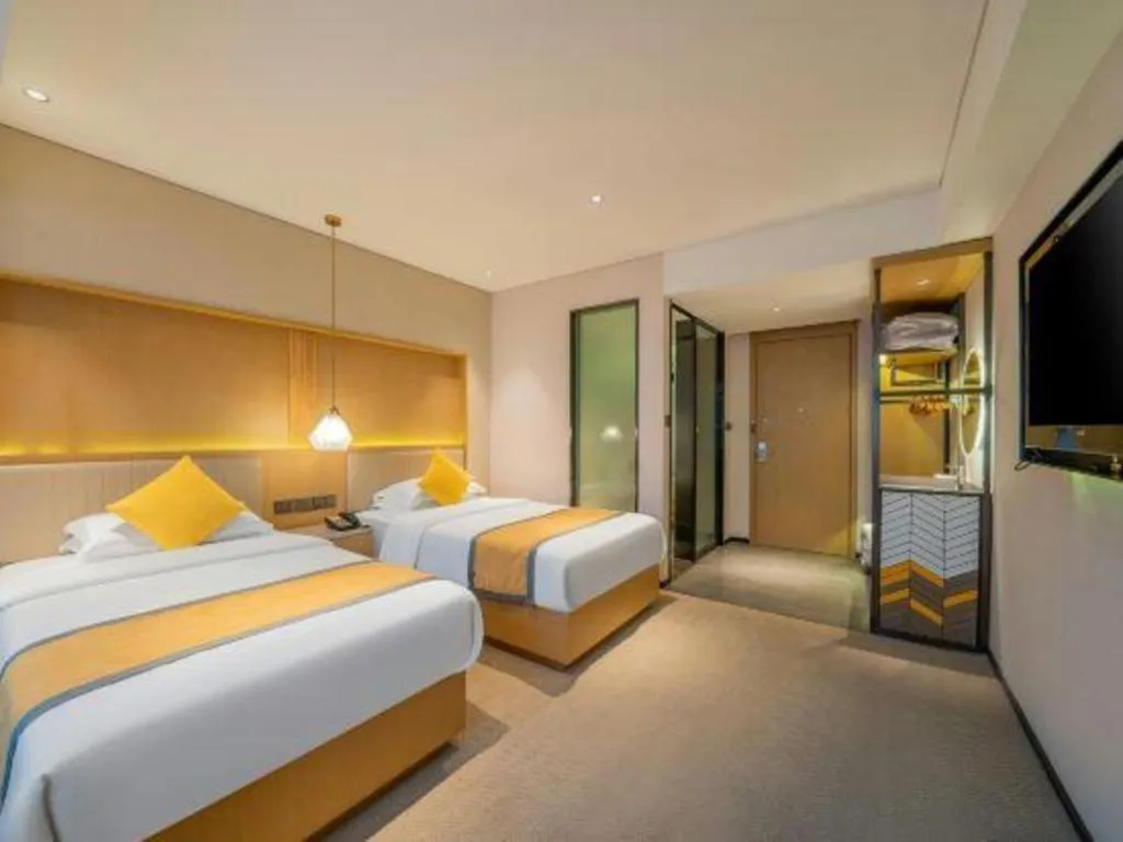 Bed in Nanning Sanzan Hotel