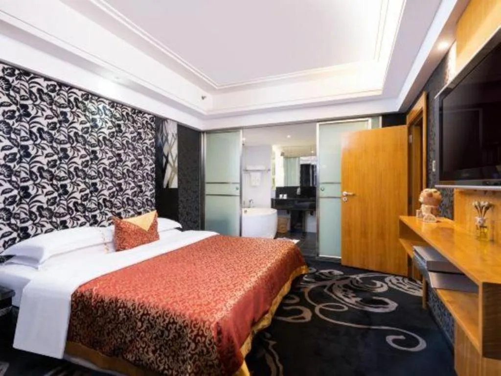 Bed in Nanning Sanzan Hotel