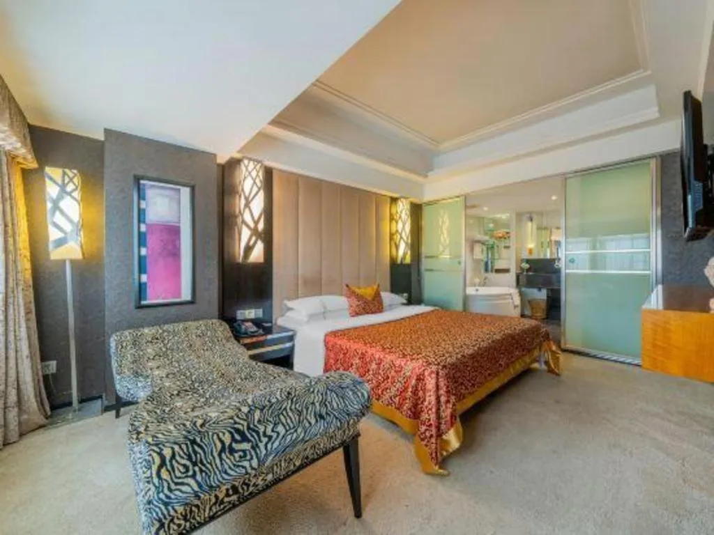 Bed in Nanning Sanzan Hotel