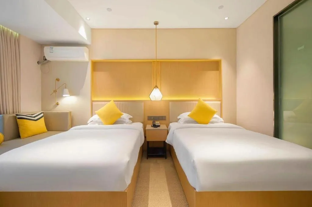 Bed in Nanning Sanzan Hotel