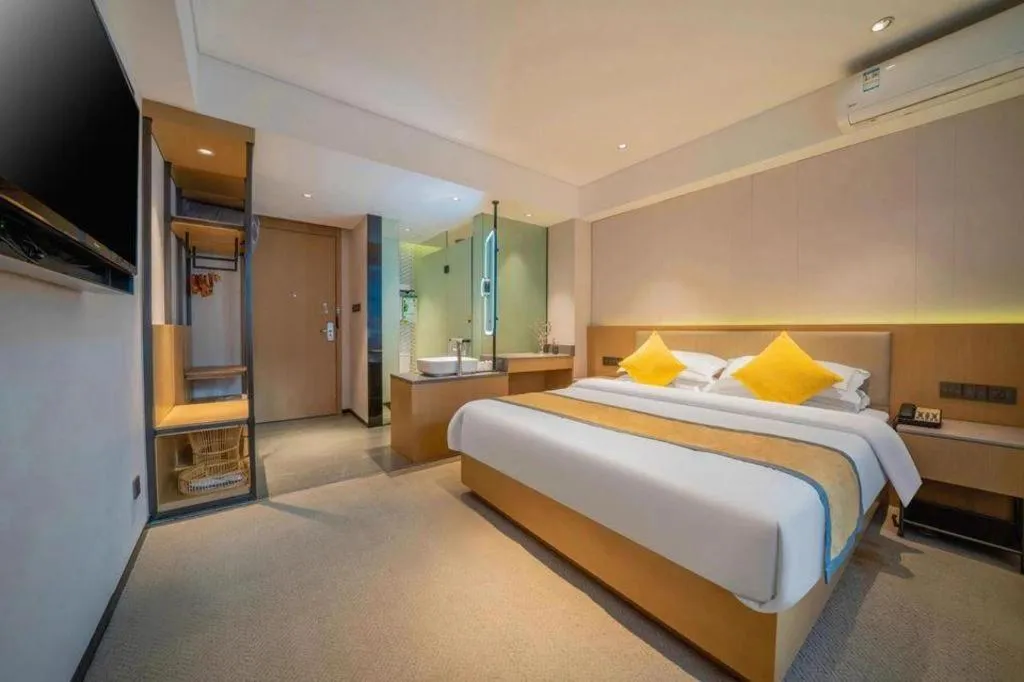 Bed in Nanning Sanzan Hotel