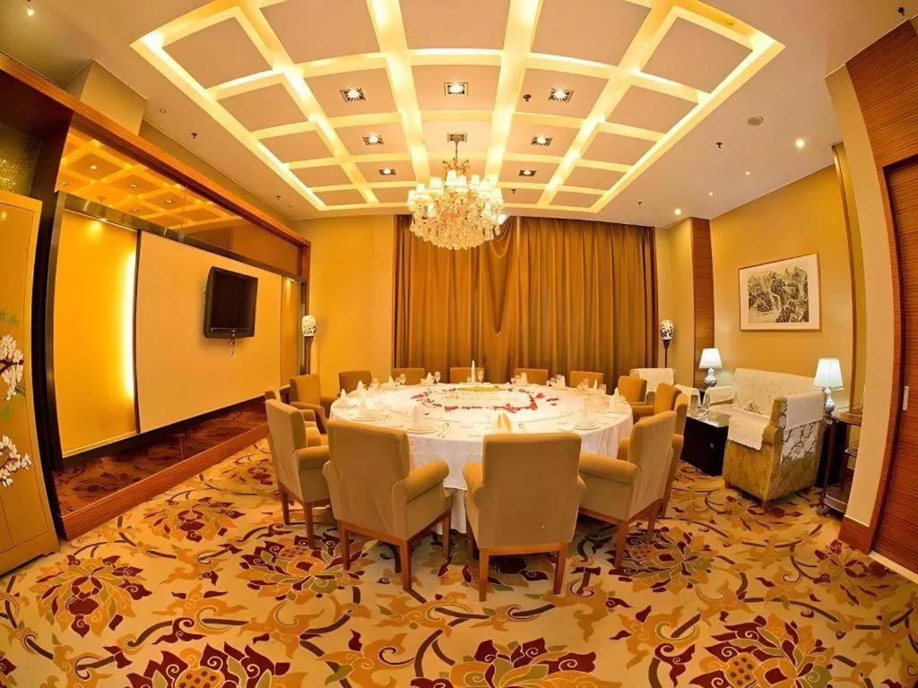 Inzone Garlnd Hotel Zhangqiu