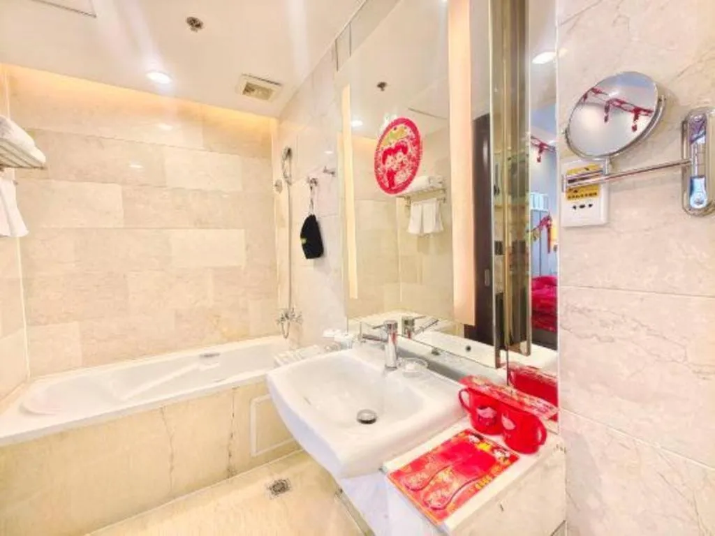 Inzone Garlnd Hotel Zhangqiu