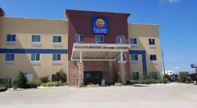 Comfort Inn & Suites Tulsa I-44 West - Rt 66