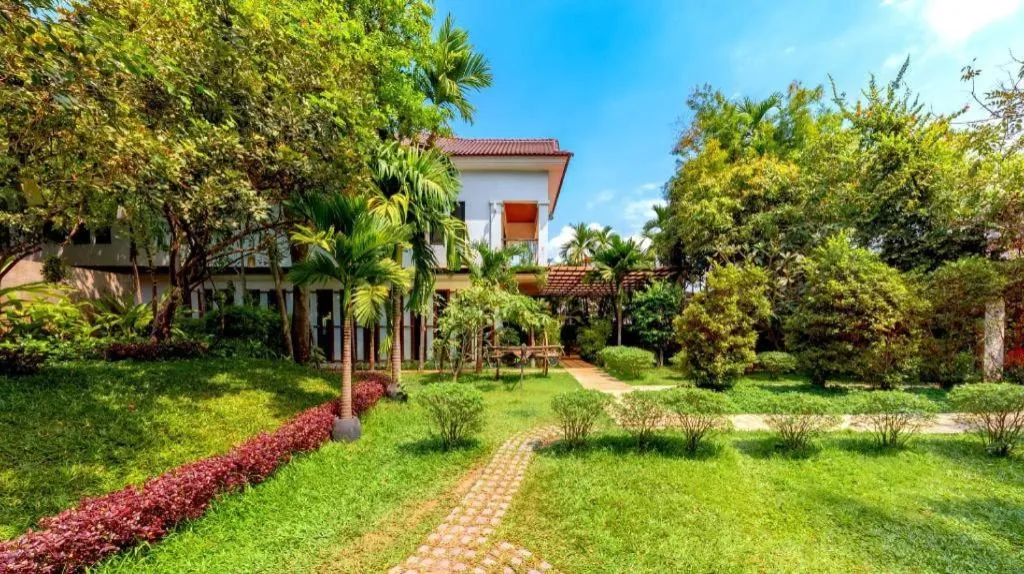 La Residence Blanc D' Angkor