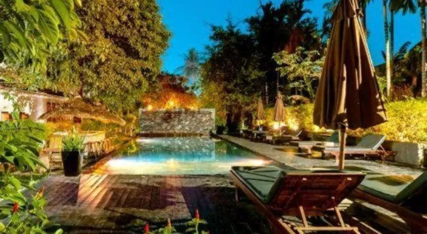 La Residence Blanc D' Angkor