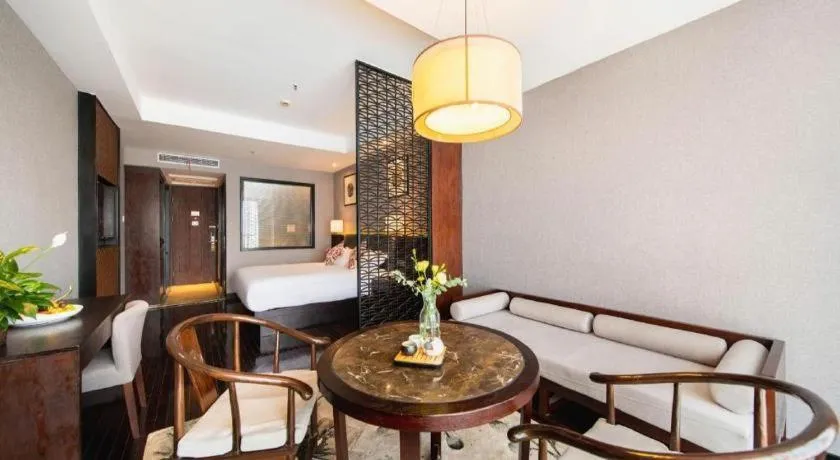 Yiwu Orange Boutique Hotel
