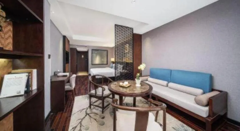 Yiwu Orange Boutique Hotel