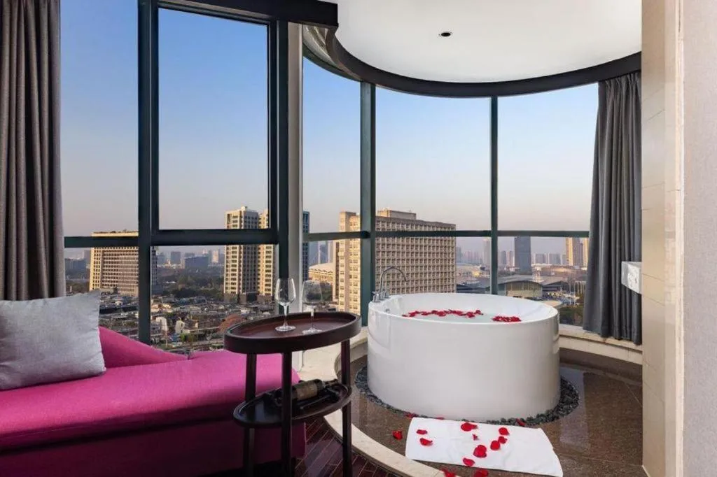 Yiwu Orange Boutique Hotel