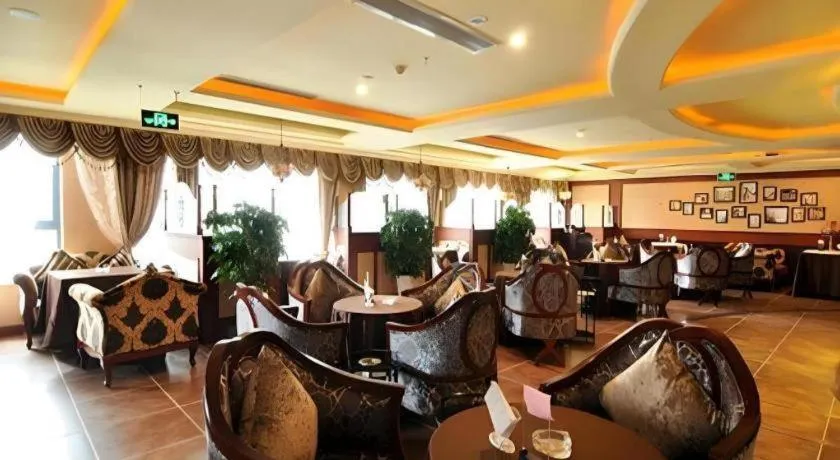 Chengdu French Theme Gold Palace