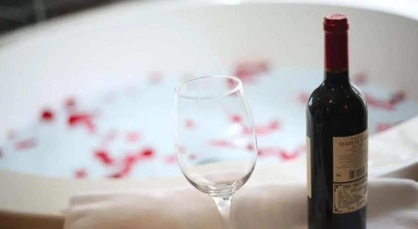 Chengdu French Theme Gold Palace