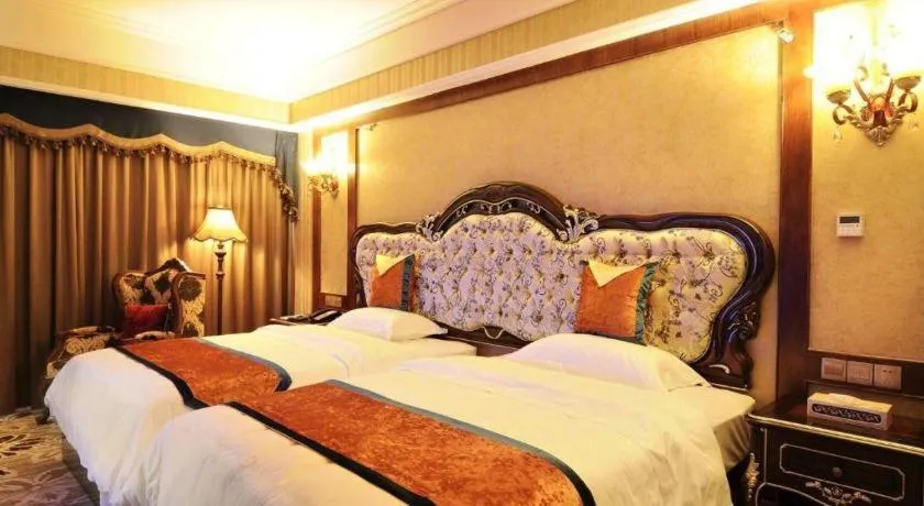 Bed in Chengdu French Theme Gold Palace