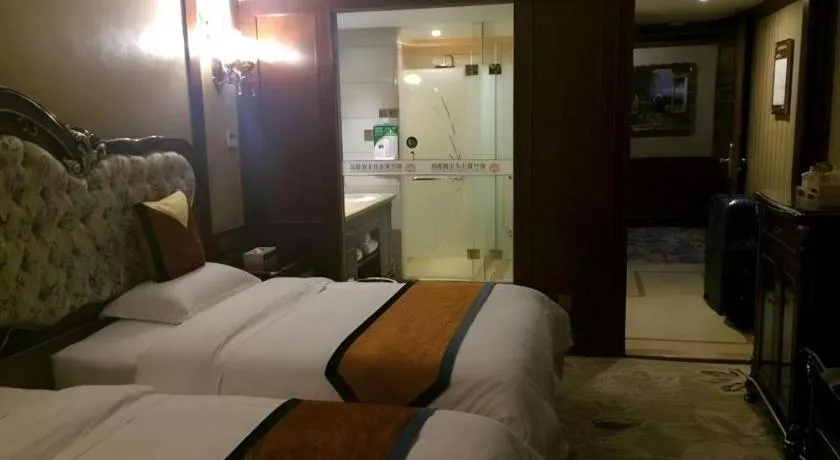 Bed in Chengdu French Theme Gold Palace