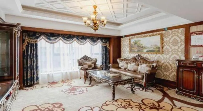 Bed in Chengdu French Theme Gold Palace