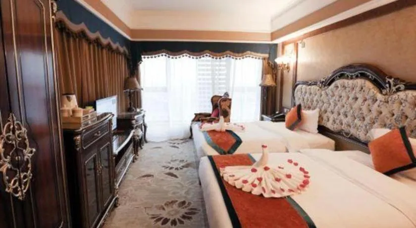 Bed in Chengdu French Theme Gold Palace