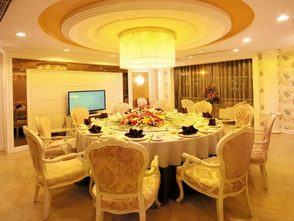Dalian Southern Airline Pearl Hotel