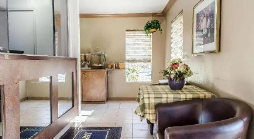 Rodeway Inn Allentown South