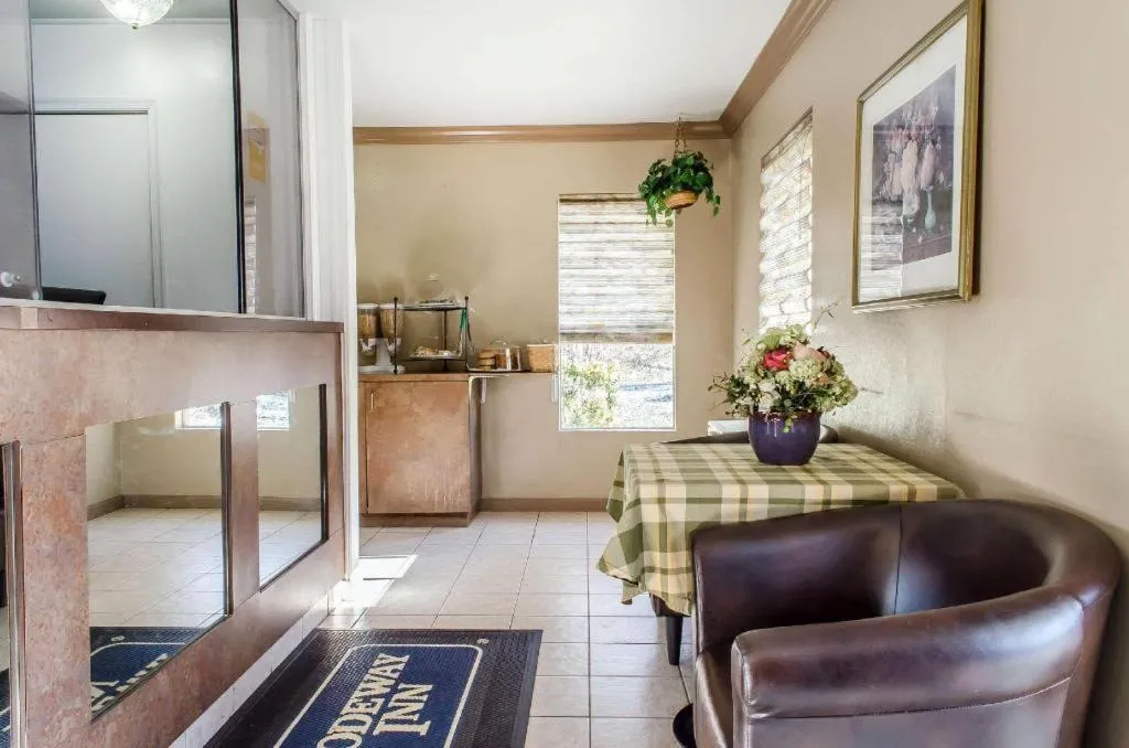 Rodeway Inn Allentown South