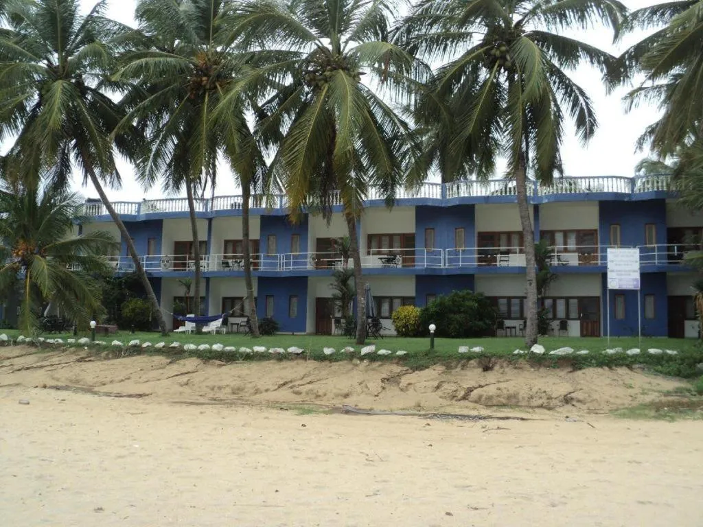 New Tristar Beach Hotel