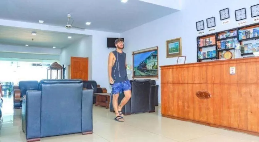 New Tristar Beach Hotel