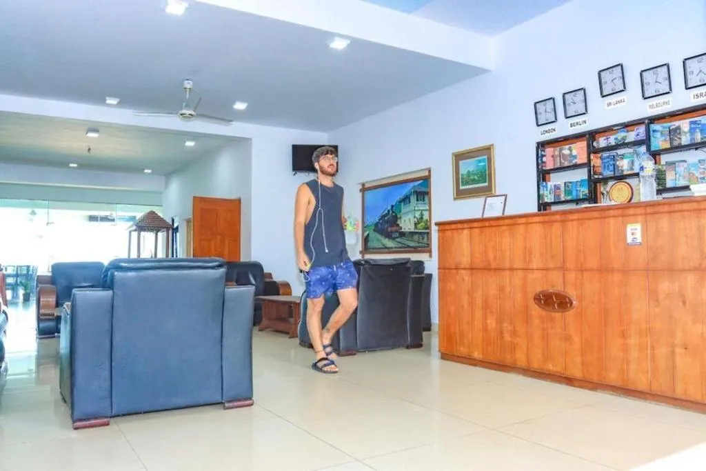 New Tristar Beach Hotel