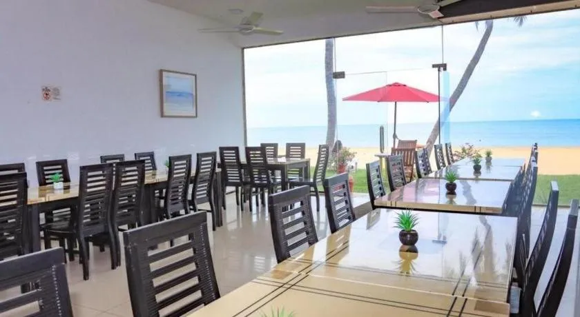 New Tristar Beach Hotel