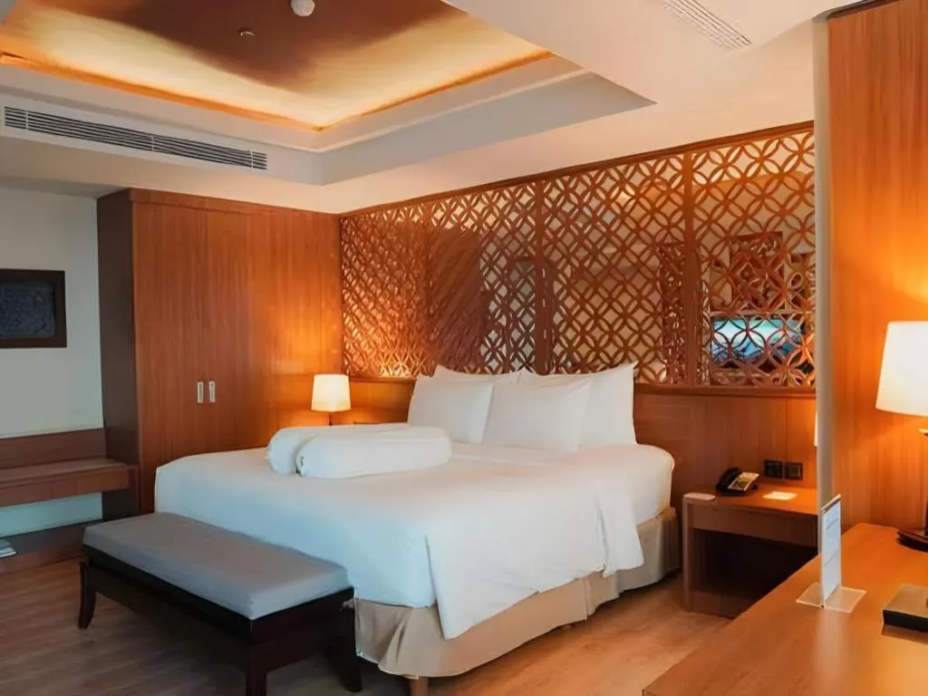 Bed in Indoluxe Hotel Jogjakarta