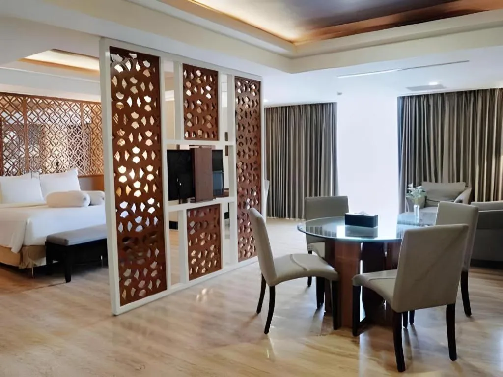 Bed in Indoluxe Hotel Jogjakarta