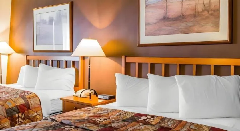 Bed in Quality Inn Pagosa Springs