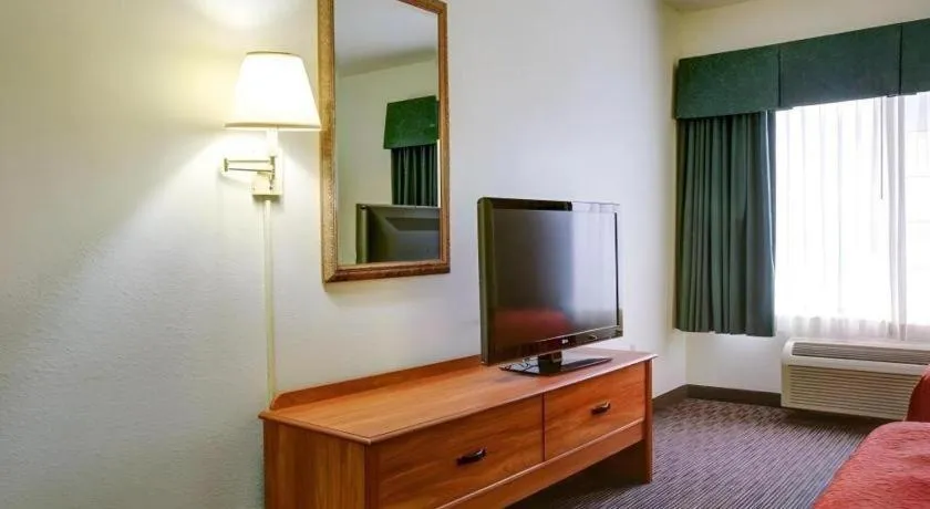 Quality Inn & Suites Austin Airport