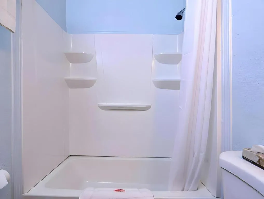 Econo Lodge Rochester I-90 & I-390