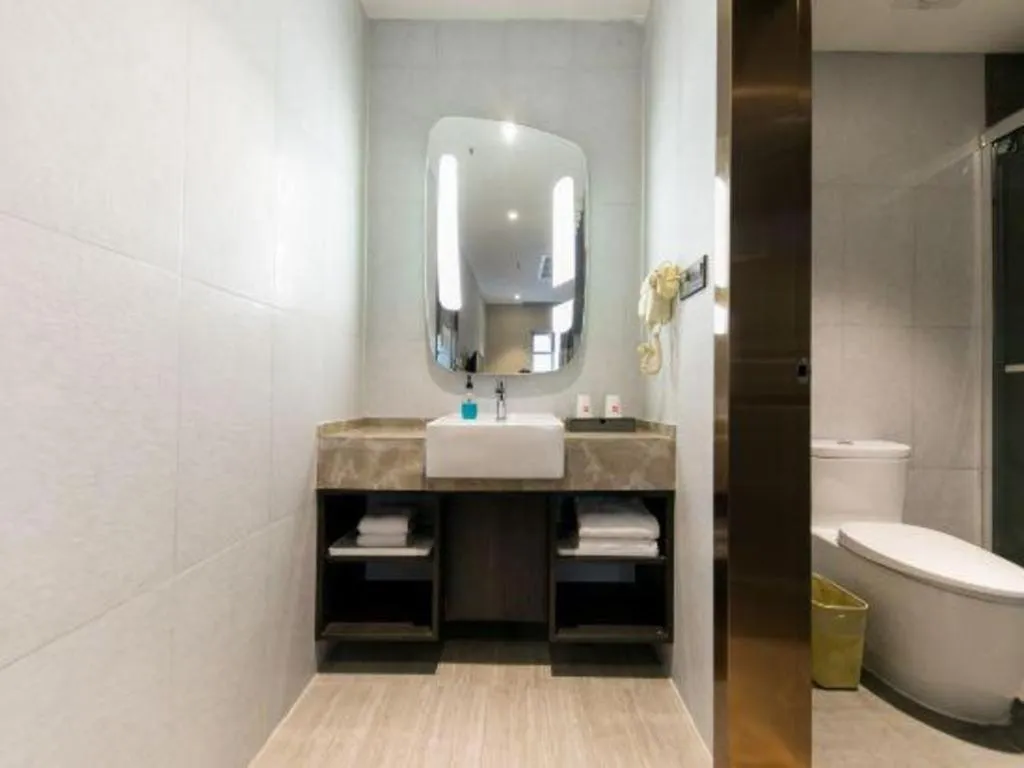 Ibis Nantong Qingnian