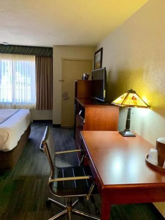 Bed in SureStay Plus by Best Western Lawton