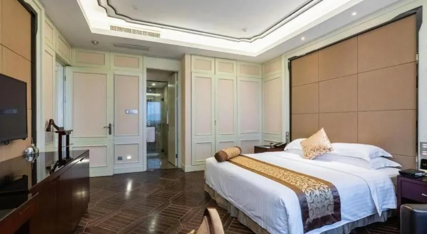 Bed in Jiuhua Jin Jiang International Hotel