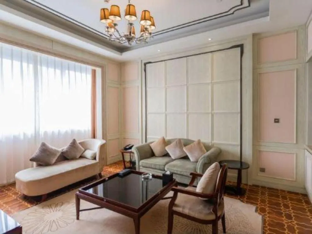 Jiuhua Jin Jiang International Hotel