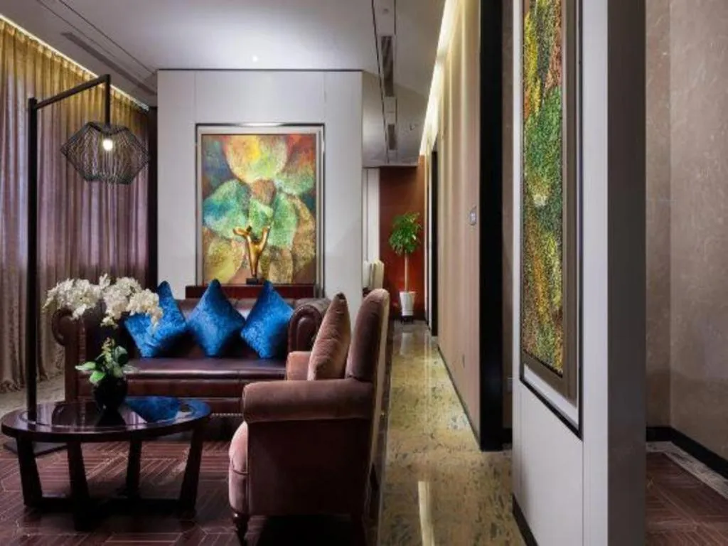 Jiuhua Jin Jiang International Hotel