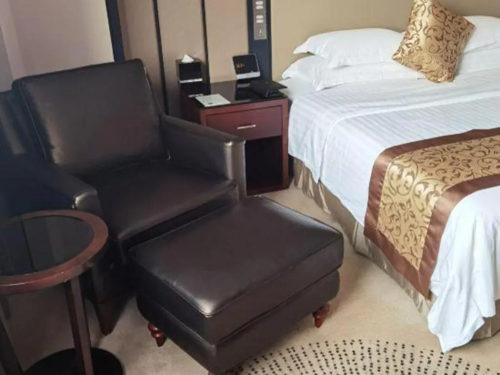 Bed in Jiuhua Jin Jiang International Hotel