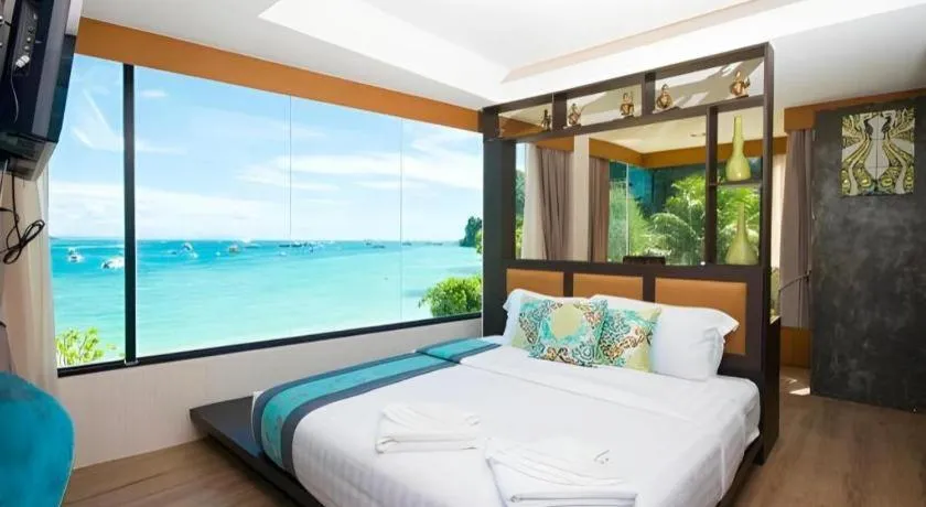 Bed in Phi Phi Nice Beach Hotel Hip