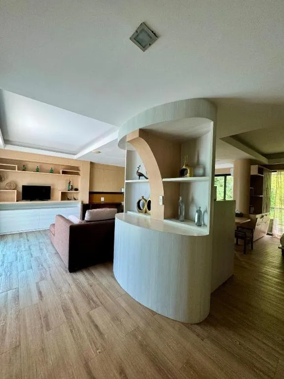 Phi Phi Nice Beach Hotel Hip