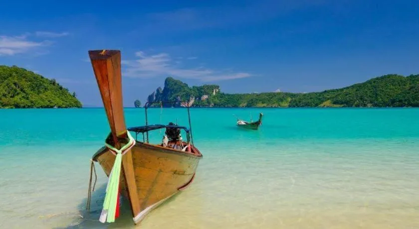 Phi Phi Nice Beach Hotel Hip