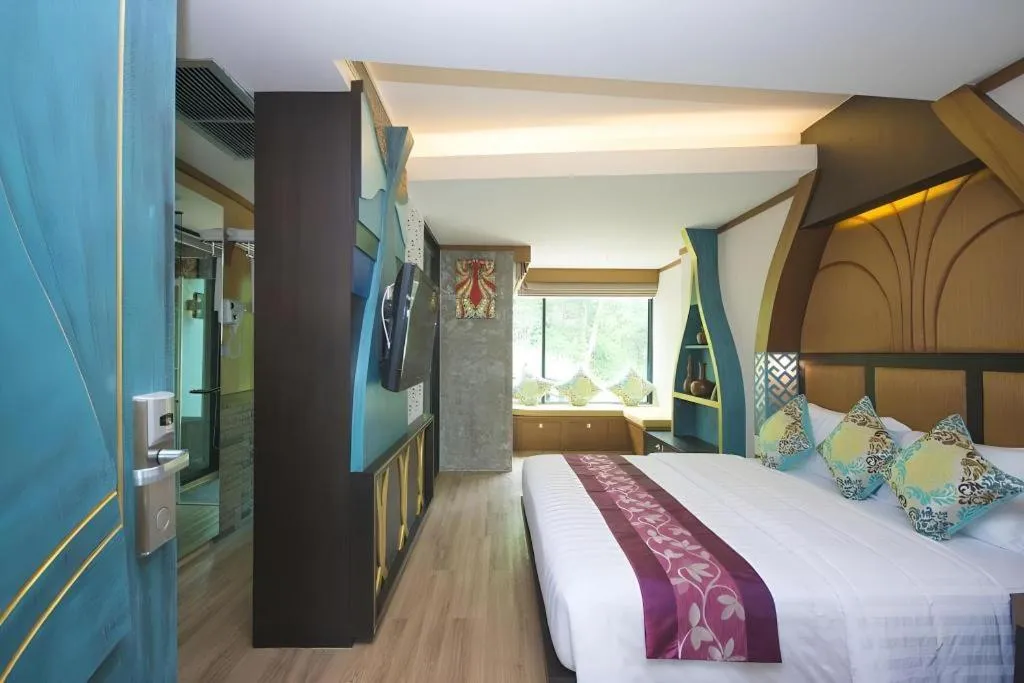 Bed in Phi Phi Nice Beach Hotel Hip