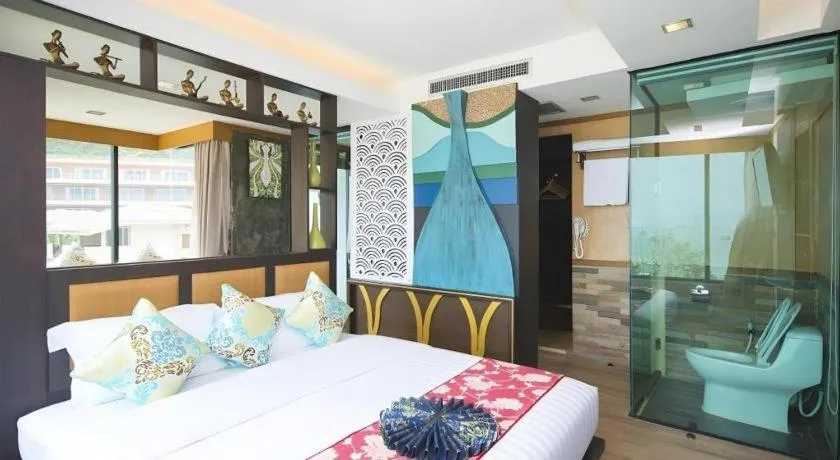 Bed in Phi Phi Nice Beach Hotel Hip